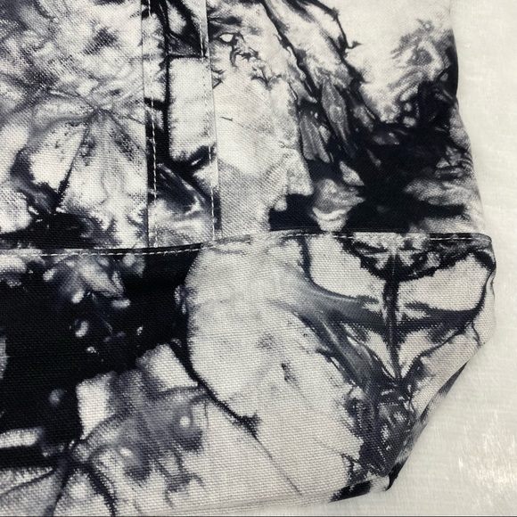 NWT PINK Tie-Dye Tote Bag - Picture 2 of 15